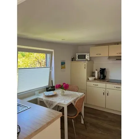 Semesterbostad Komodig Huske Comfortable